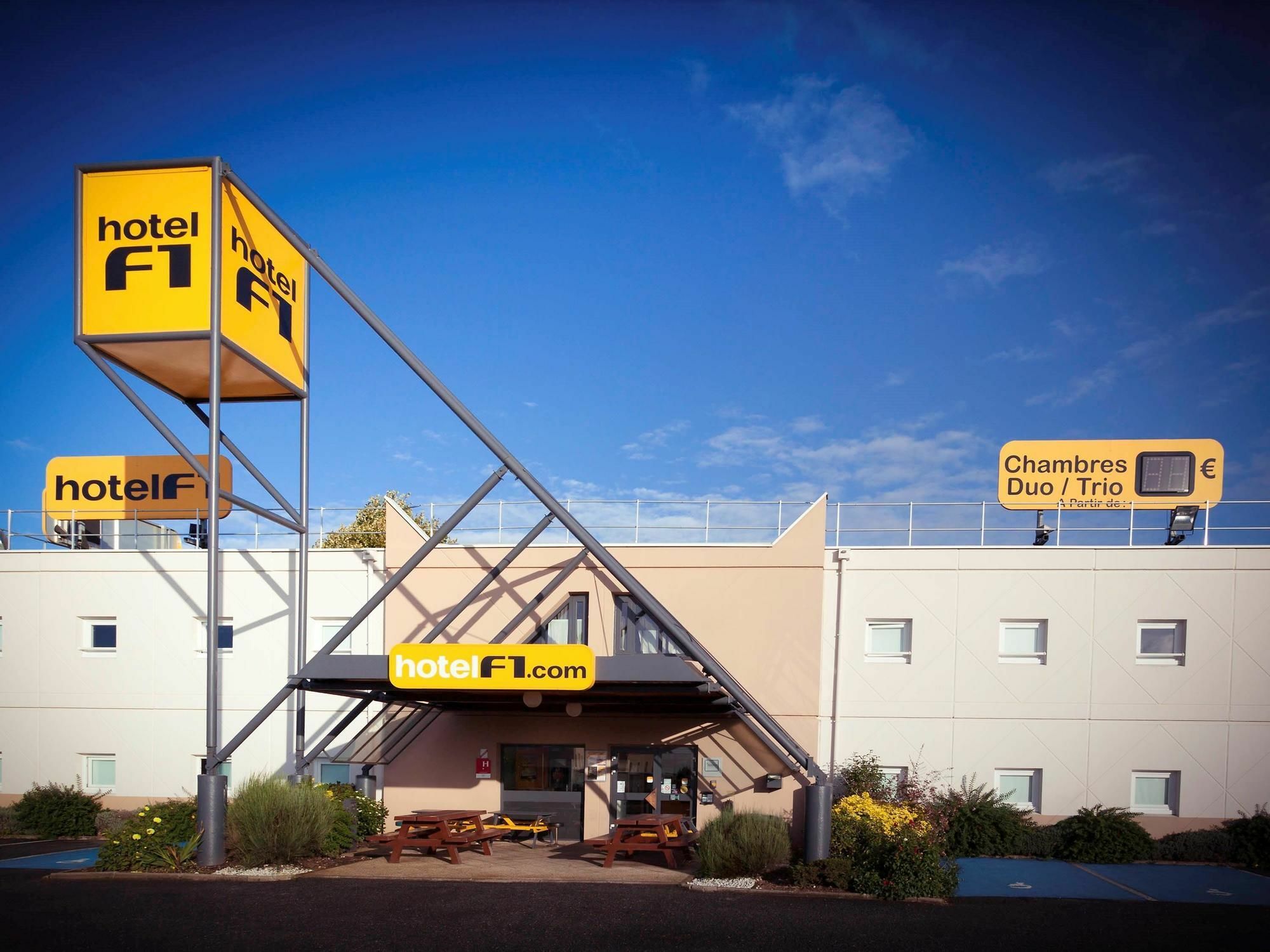 Hotelf1 Saint Witz A1 Hotel エクステリア 写真